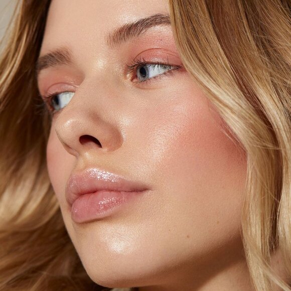 Mally XO Positively Plump Hydrating Lip Gloss ~ Peach Parfait* 3.1 g - NIB - Picture 3 of 11